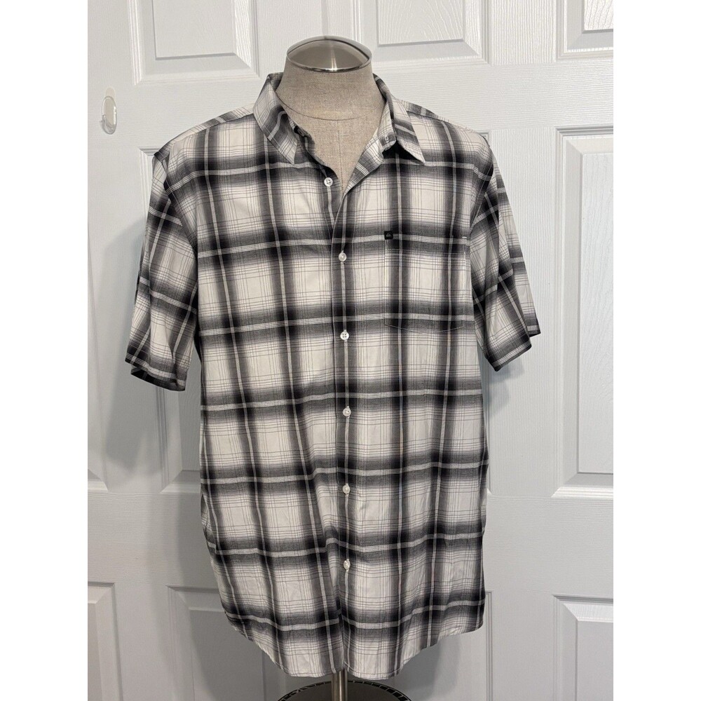 Quiksilver Black White Plaid Men’s Short-Sleeve Button-Up Dress Shirt Size XL
